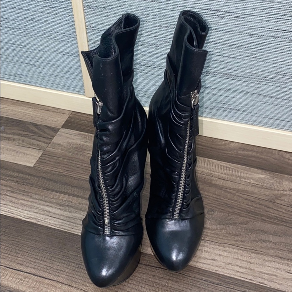 Giuseppe Zanotti size 6